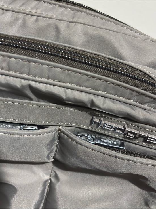 Hedgren Inner City Nylon Multi Pocket Travel Hiking Crossbody Messenger Bag - Picture 8 of 10